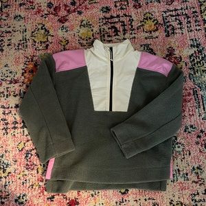 Pull over, never worn